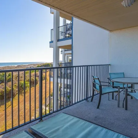 Oceanfront, Private Deck, Beach
